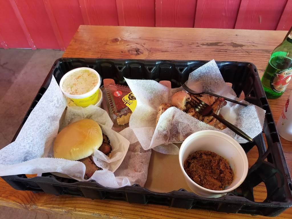 Rudys "Country Store" and Bar-B-Q | restaurant | 7300 W Chandler Blvd, Chandler, AZ 85226, USA | 4808746440 OR +1 480-874-6440