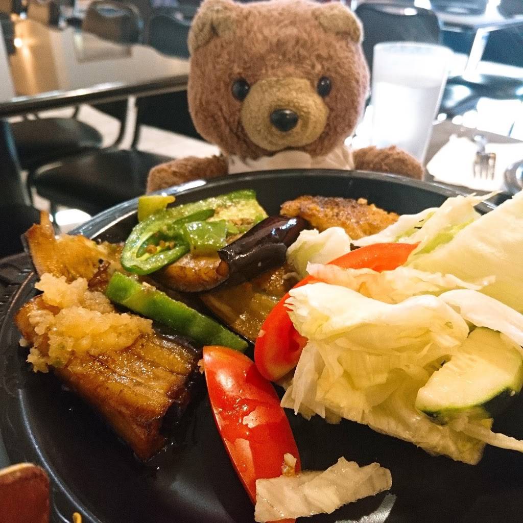 Marhaba Grill | restaurant | 2801 Nicollet Ave, Minneapolis, MN 55408, USA | 6128707871 OR +1 612-870-7871