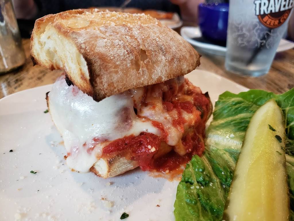 Crave Italian Oven & Bar | restaurant | 5998, 5900 N Kings Hwy, Myrtle Beach, SC 29577, USA | 8432130500 OR +1 843-213-0500