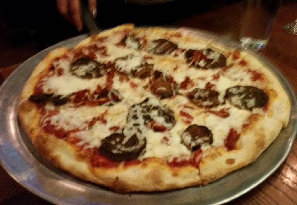 Milanos Italian Restaurant | restaurant | 4327 Boonsboro Rd, Lynchburg, VA 24503, USA | 4343843400 OR +1 434-384-3400