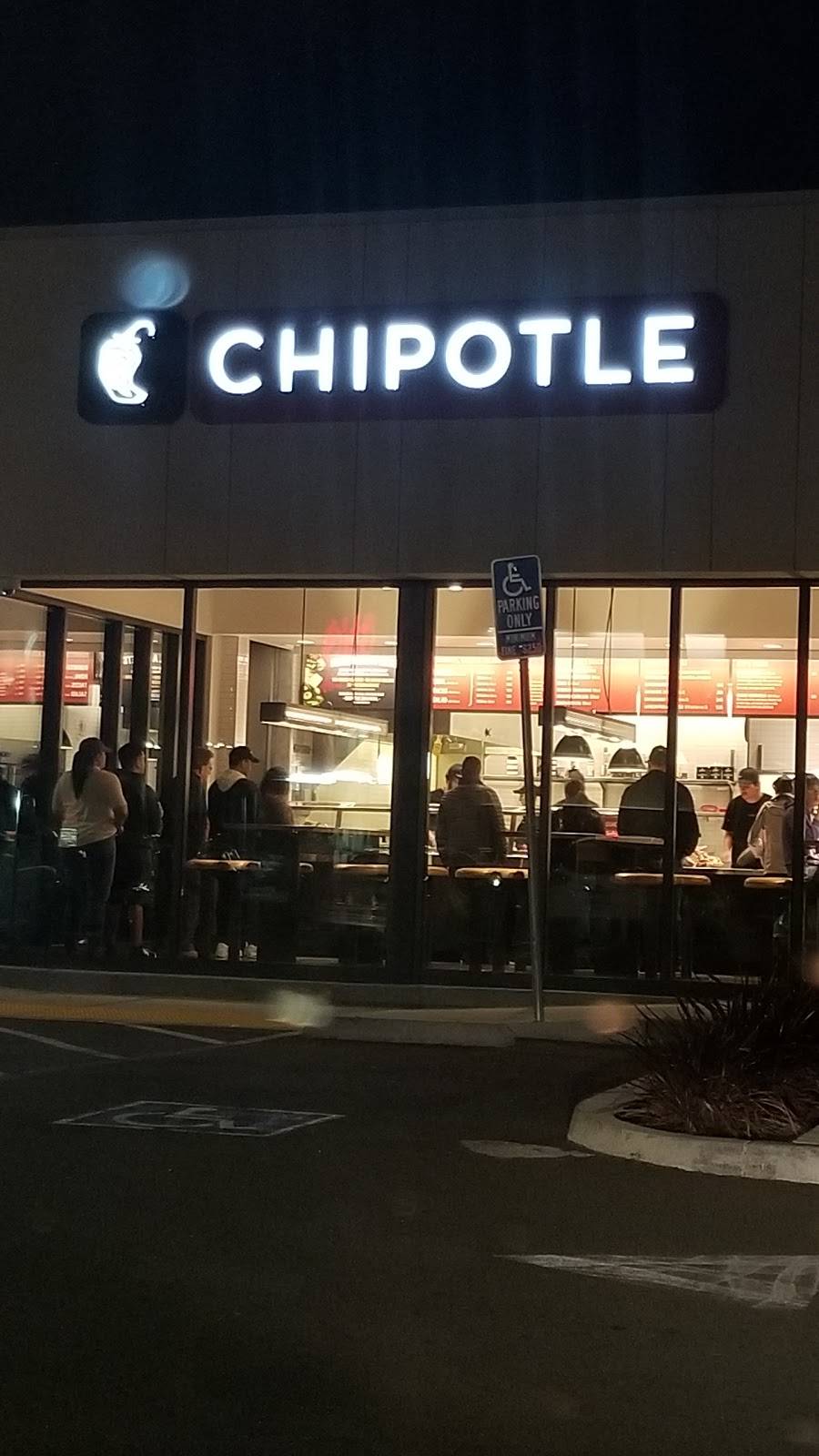 Chipotle Mexican Grill | restaurant | 1195 Admiral Callaghan Ln, Vallejo, CA 94591, USA | 7075521024 OR +1 707-552-1024