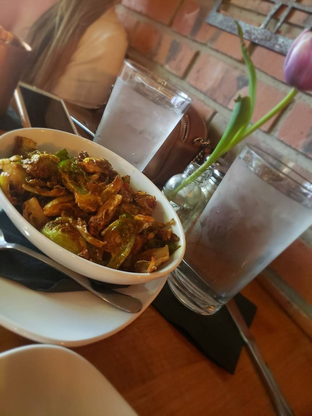 56 Kitchen | restaurant | 1433 Som Center Rd, Mayfield Heights, OH 44124, USA | 4406845600 OR +1 440-684-5600