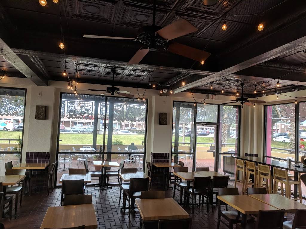 Taco Cabana | restaurant | 11079 Westheimer Rd, Houston, TX 77042, USA | 7139530696 OR +1 713-953-0696