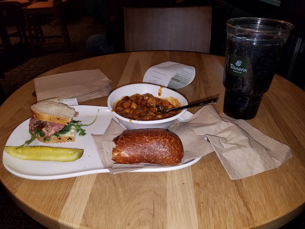 Panera Bread | cafe | 1240 NJ-33, Hamilton Township, NJ 08690, USA | 6094384000 OR +1 609-438-4000