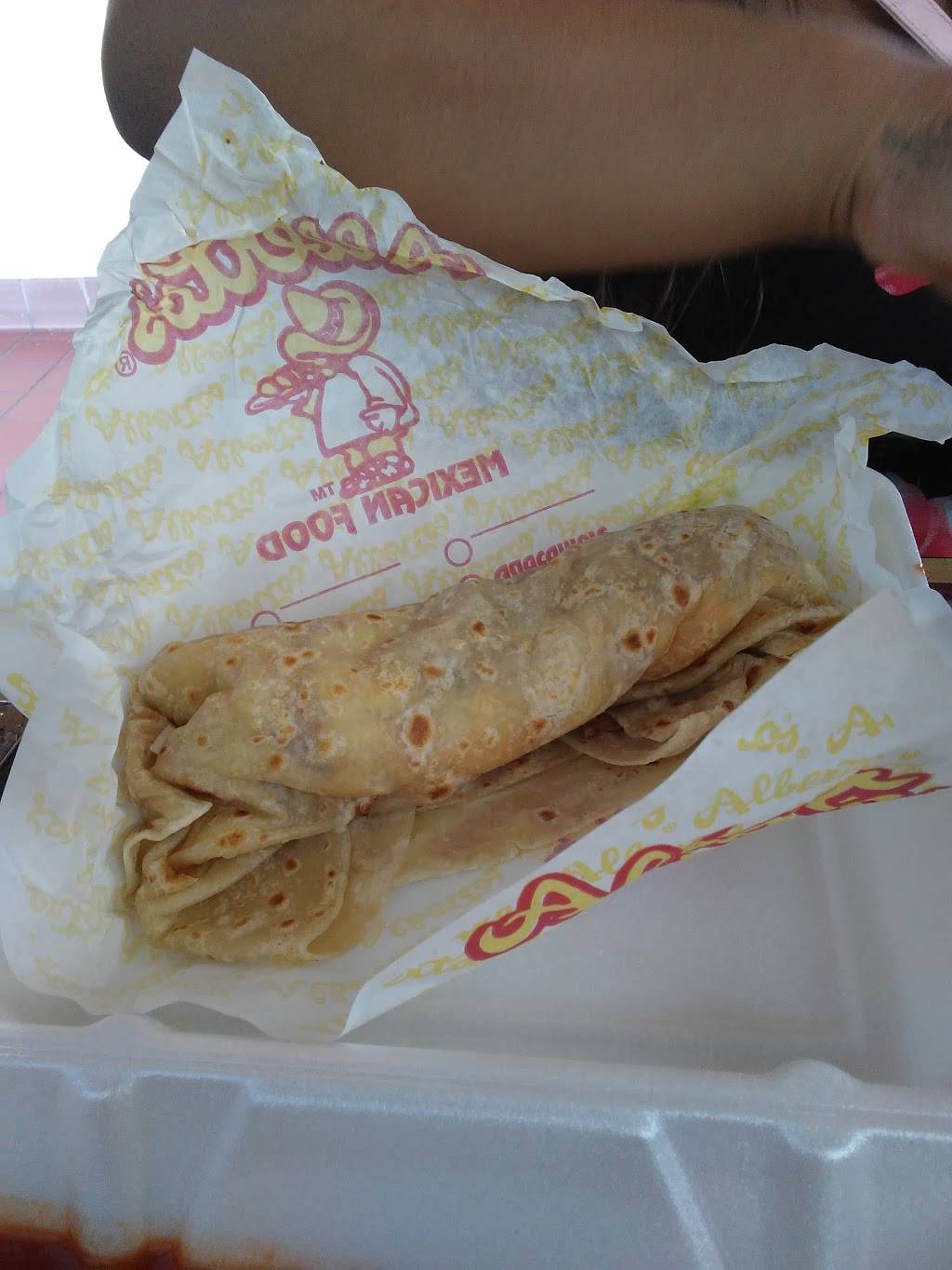 Albertos Mexican Food | restaurant | 5011 Lincoln Ave, Cypress, CA 90630, USA | 7148160676 OR +1 714-816-0676