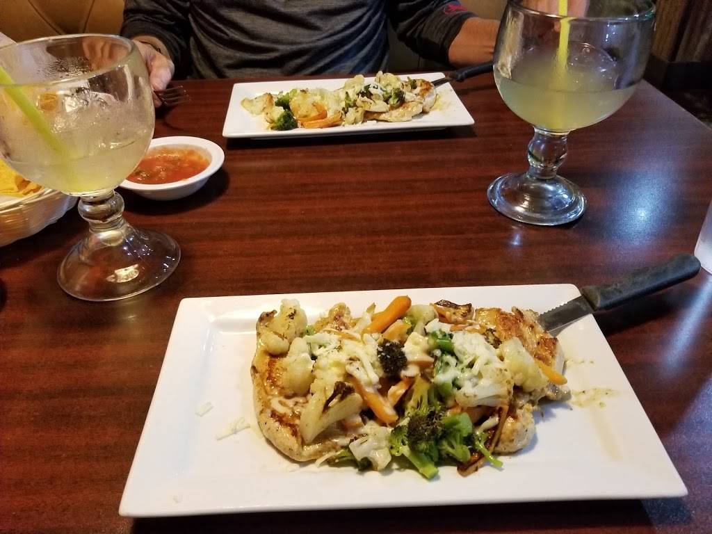 El Rincon | restaurant | 1154 Hinkle Dr, Wadsworth, OH 44281, USA | 3303340020 OR +1 330-334-0020