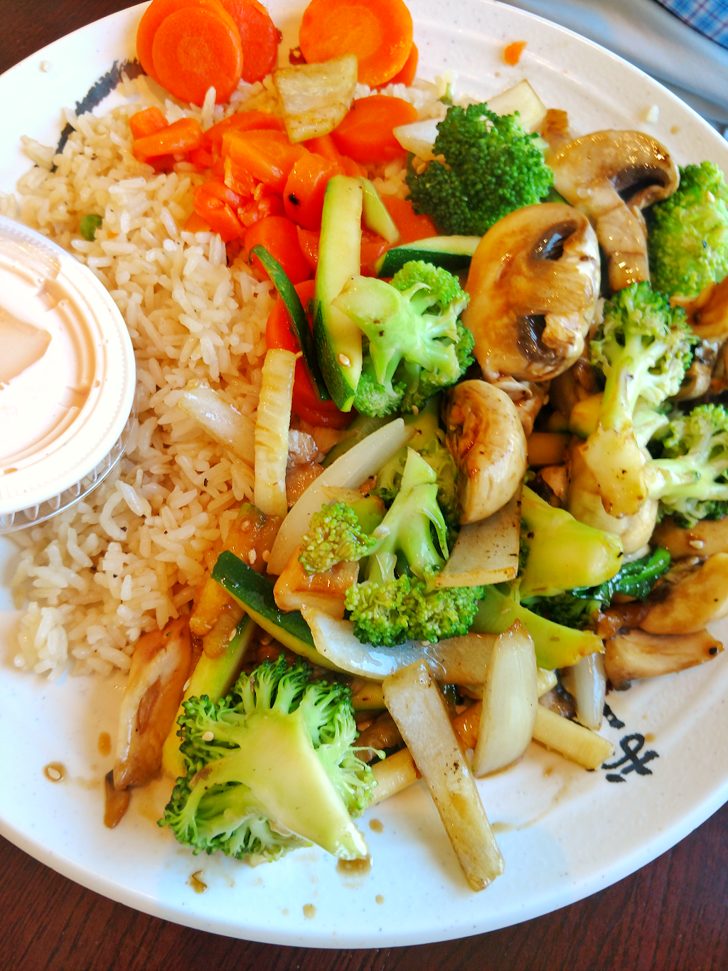 Toyama Express Japanese Restaurant | restaurant | 2130 E Arbors Dr #200, Charlotte, NC 28262, USA | 7049715199 OR +1 704-971-5199