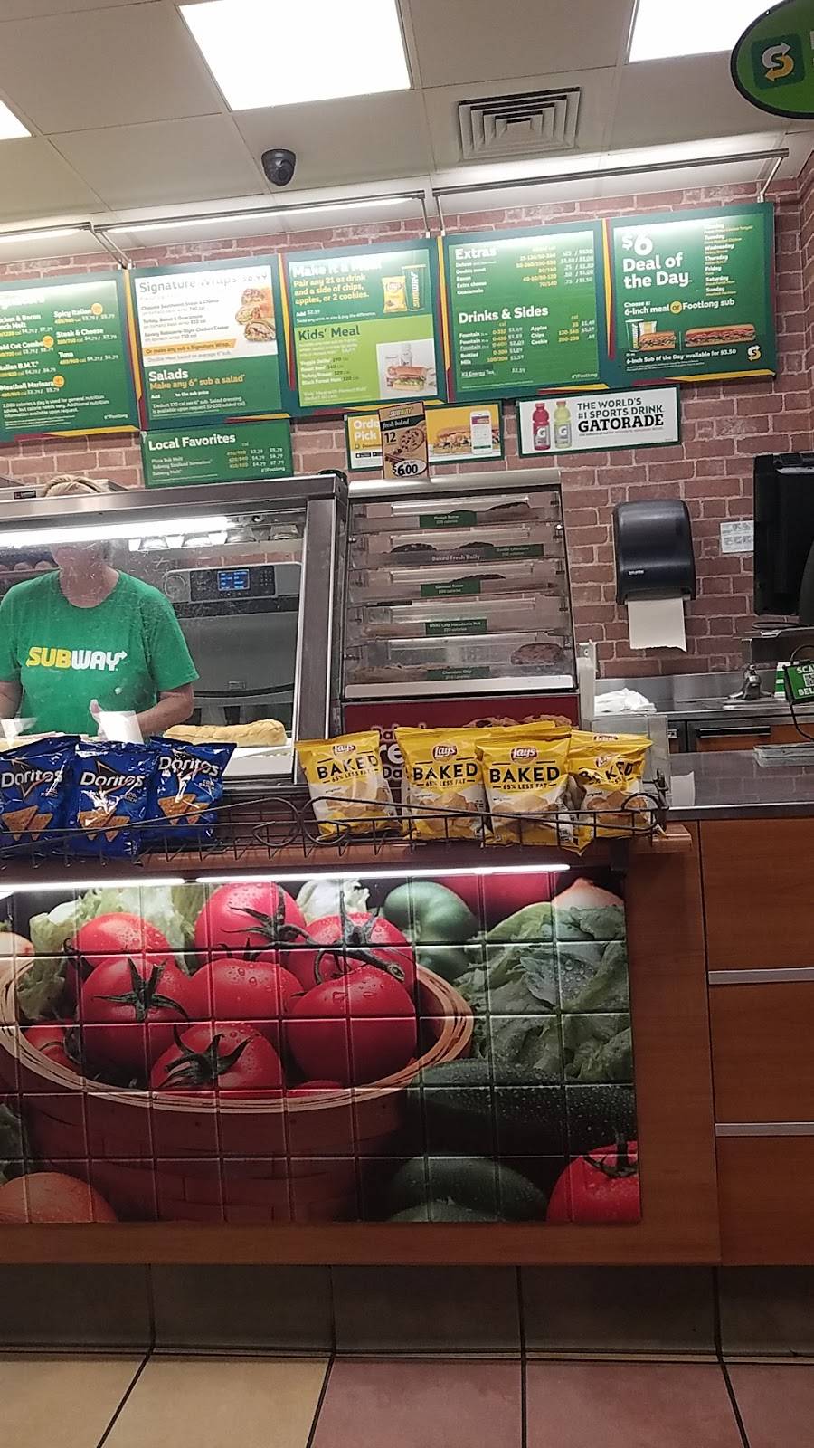 Subway Restaurants | restaurant | 1296 W Cherry St, Jesup, GA 31545, USA | 9124277456 OR +1 912-427-7456
