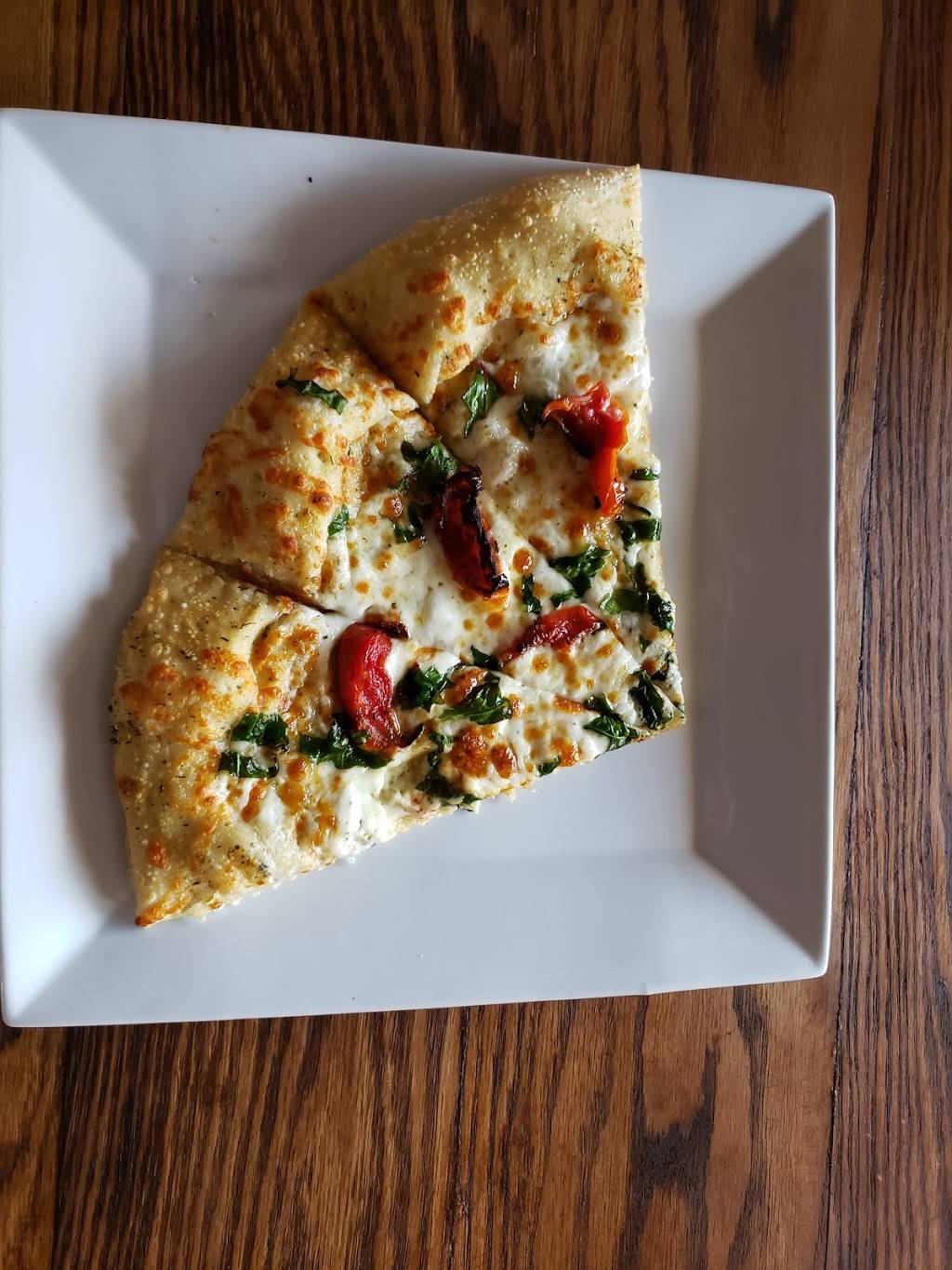 Arora Grill and Cafe | restaurant | 2002 3rd Ave, Huntington, WV 25703, USA | 6813783459 OR +1 681-378-3459