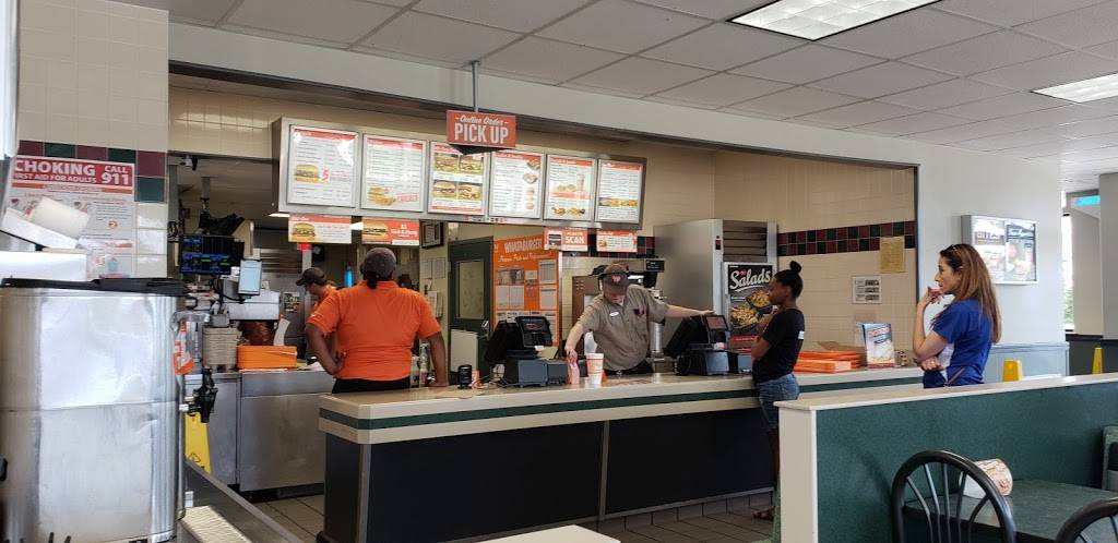 Whataburger | restaurant | 1528 Hewitt Dr, Waco, TX 76712, USA | 2546660925 OR +1 254-666-0925