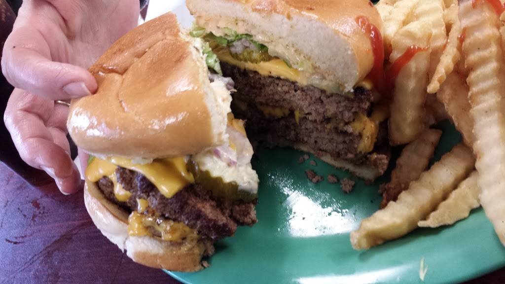 Sunnyside Grill | restaurant | 7995 Wesselman Rd, Cleves, OH 45002, USA | 5133535999 OR +1 513-353-5999