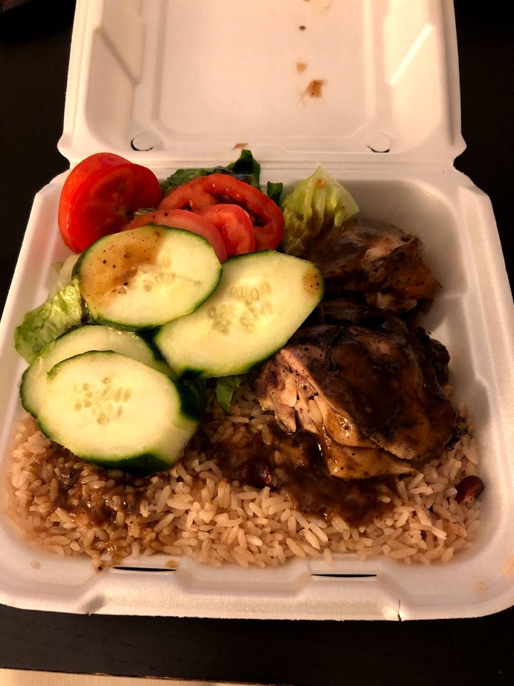 Everyting Jerk Jamaican Authentic Cuisine | restaurant | 235 Plymouth St, Holbrook, MA 02343, USA | 7818851030 OR +1 781-885-1030