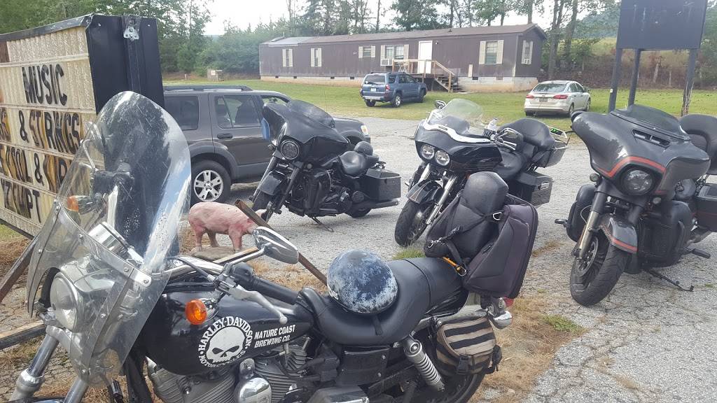 The Last Chance Saloon | restaurant | 2519 Highlands Hwy, Walhalla, SC 29691, USA | 8648108980 OR +1 864-810-8980