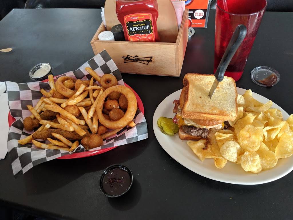 The Bar n Grill | restaurant | 10 E Main St, Racine, MN 55967, USA | 5073783300 OR +1 507-378-3300