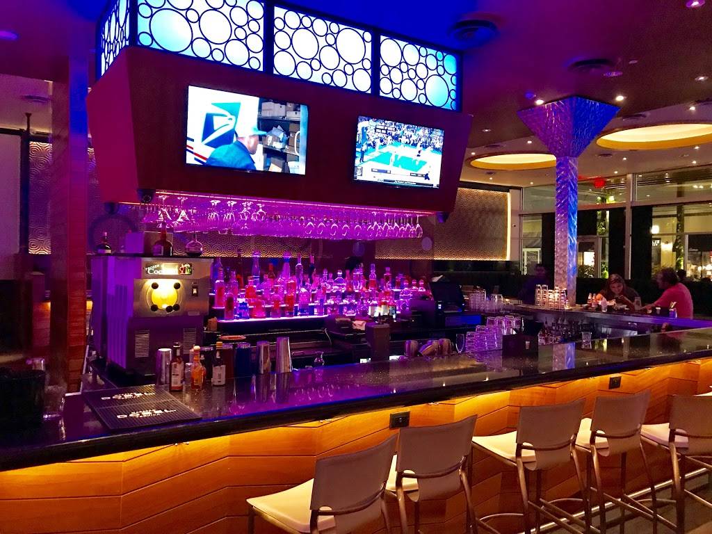 Glorias Latin Cuisine | restaurant | Baybrook Mall, 700 Baybrook Mall, Friendswood, TX 77546, USA | 2816679869 OR +1 281-667-9869