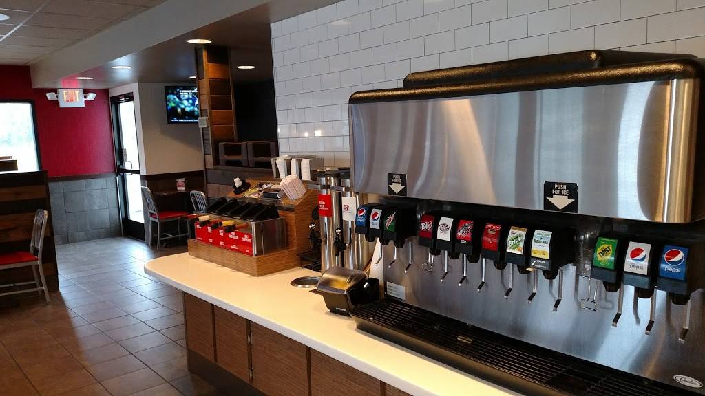 Arbys | restaurant | 1636 W Market St, Akron, OH 44313, USA | 3308647738 OR +1 330-864-7738