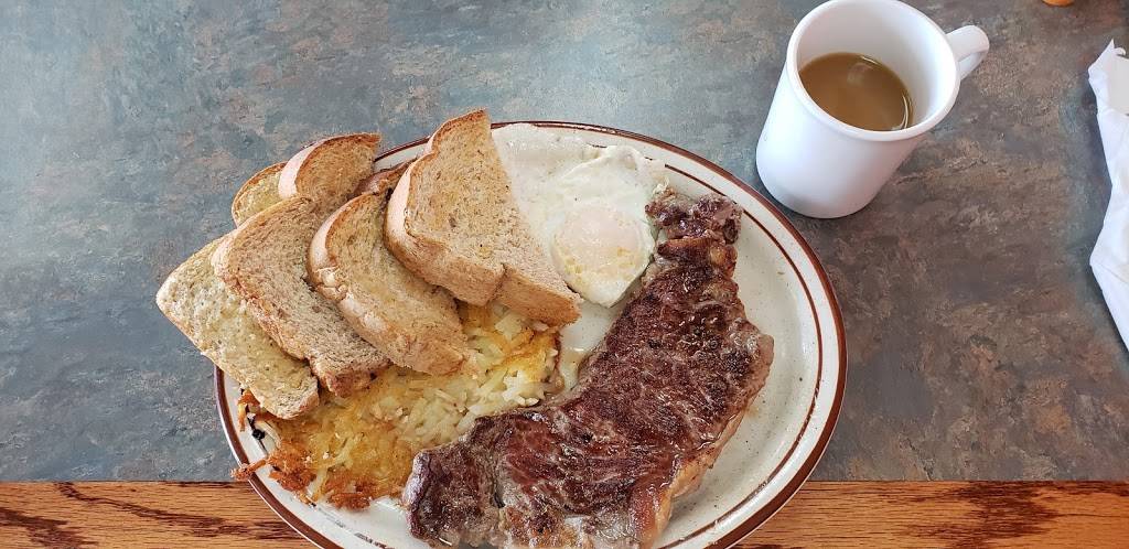 KDs of Superior | restaurant | 1706 Tower Ave, Superior, WI 54880, USA | 7153922027 OR +1 715-392-2027