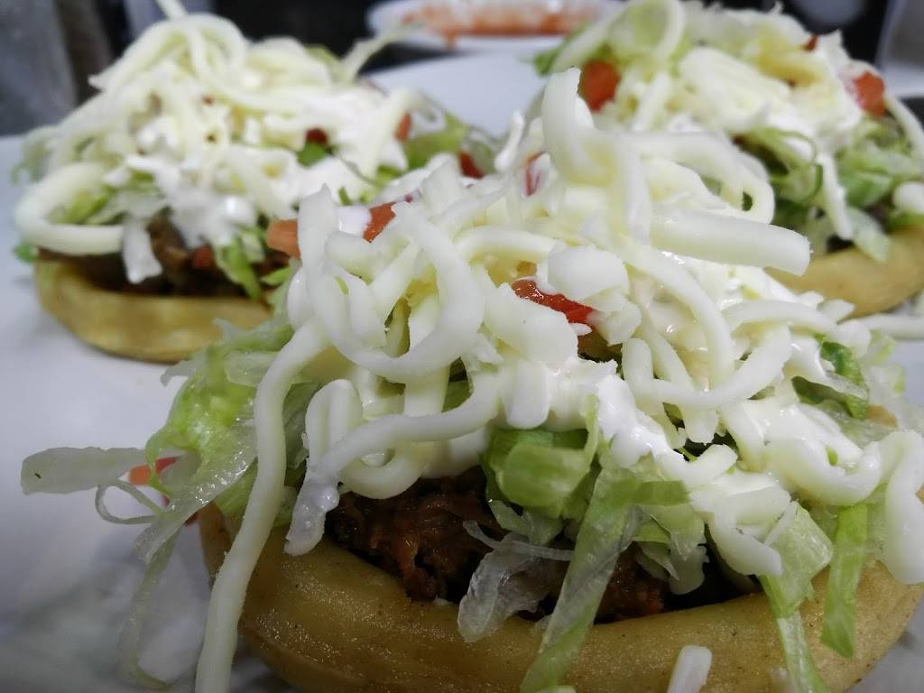 Lolas Mexican Cantina | restaurant | 2475 S Waterworks Rd, Buford, GA 30518, USA | 4705891678 OR +1 470-589-1678