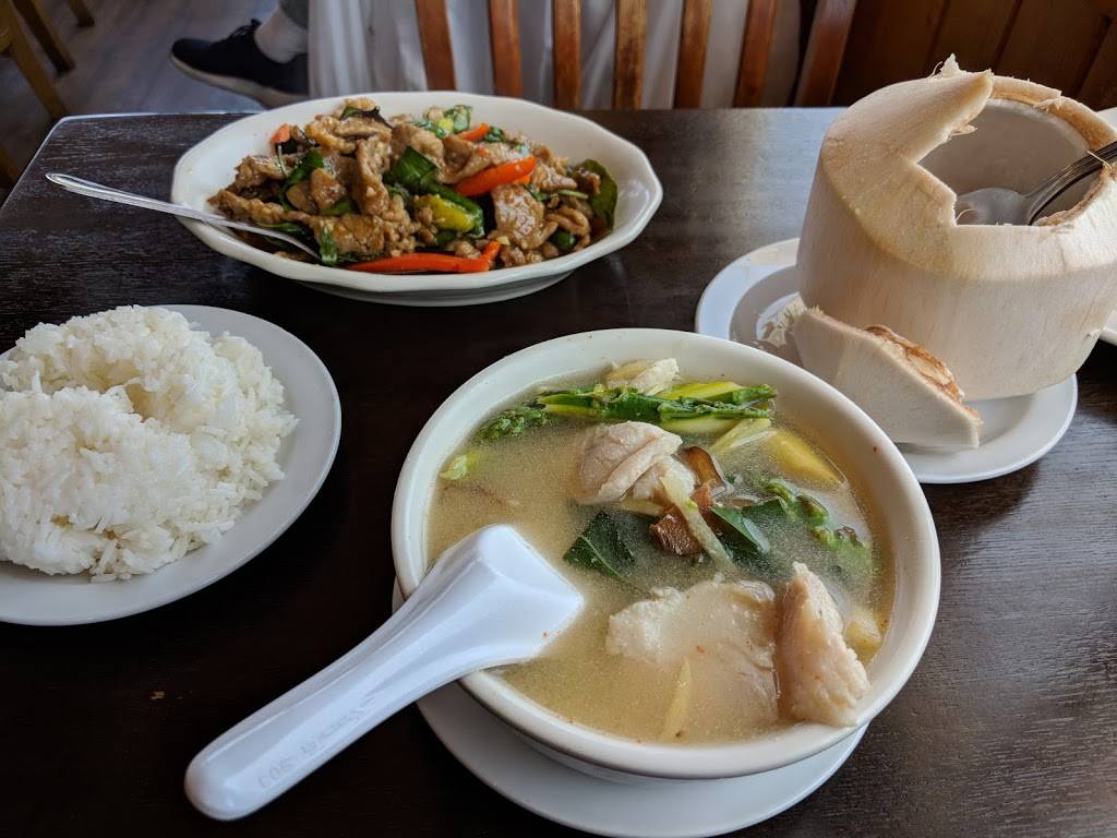 Cholada Thai Beach Cuisine | restaurant | 18763 Pacific Coast Hwy, Malibu, CA 90265, USA | 3103170025 OR +1 310-317-0025