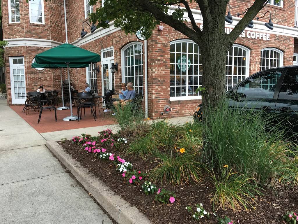 Starbucks | cafe | 815 Post Rd, Darien, CT 06820, USA | 2036556943 OR +1 203-655-6943