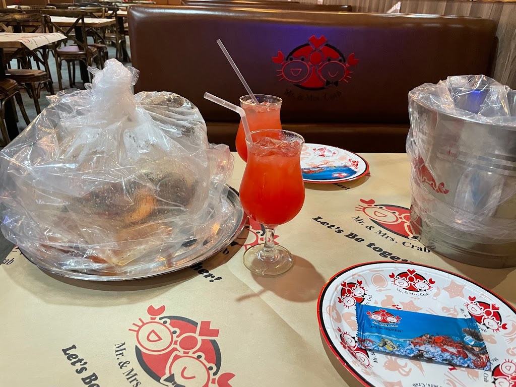 Mr. & Mrs. Crab - Melbourne | restaurant | 1700 W New Haven Ave Space#550, Melbourne, FL 32904, USA | 3212200838 OR +1 321-220-0838
