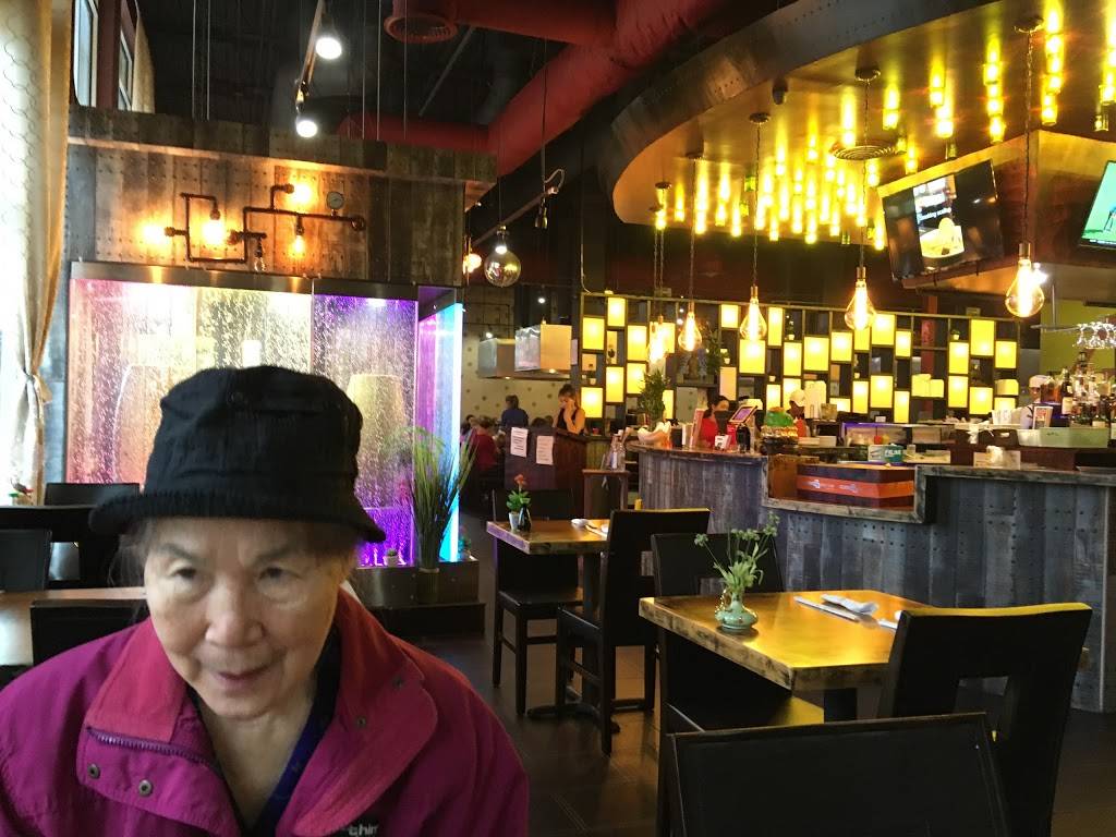 Volcano Steak & Sushi | restaurant | 1985 Cobb Pkwy NW Ste 130, Kennesaw, GA 30152, USA | 4705583800 OR +1 470-558-3800