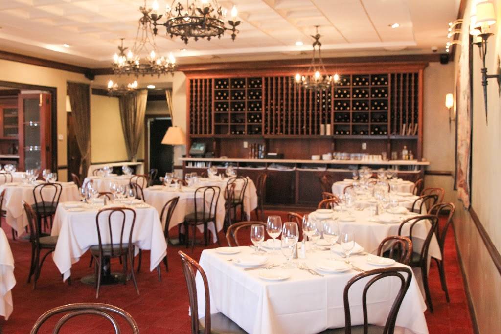 Il Mulino New York - Long Island | restaurant | 1042 Northern Blvd, Roslyn, NY 11576, USA | 5166211870 OR +1 516-621-1870