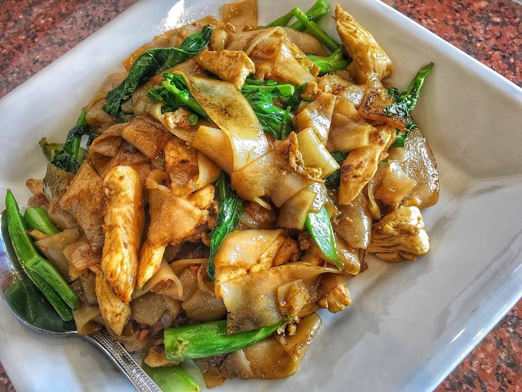 Thippawan Thai Restaurant | restaurant | 9950 Foothill Blvd S, Rancho Cucamonga, CA 91730, USA | 9098709229 OR +1 909-870-9229