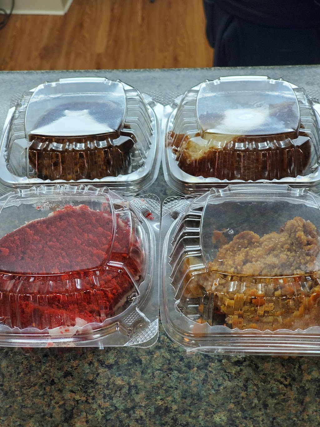 Grand Kitchen | restaurant | 280 S 60th St, Philadelphia, PA 19139, USA | 2672989014 OR +1 267-298-9014