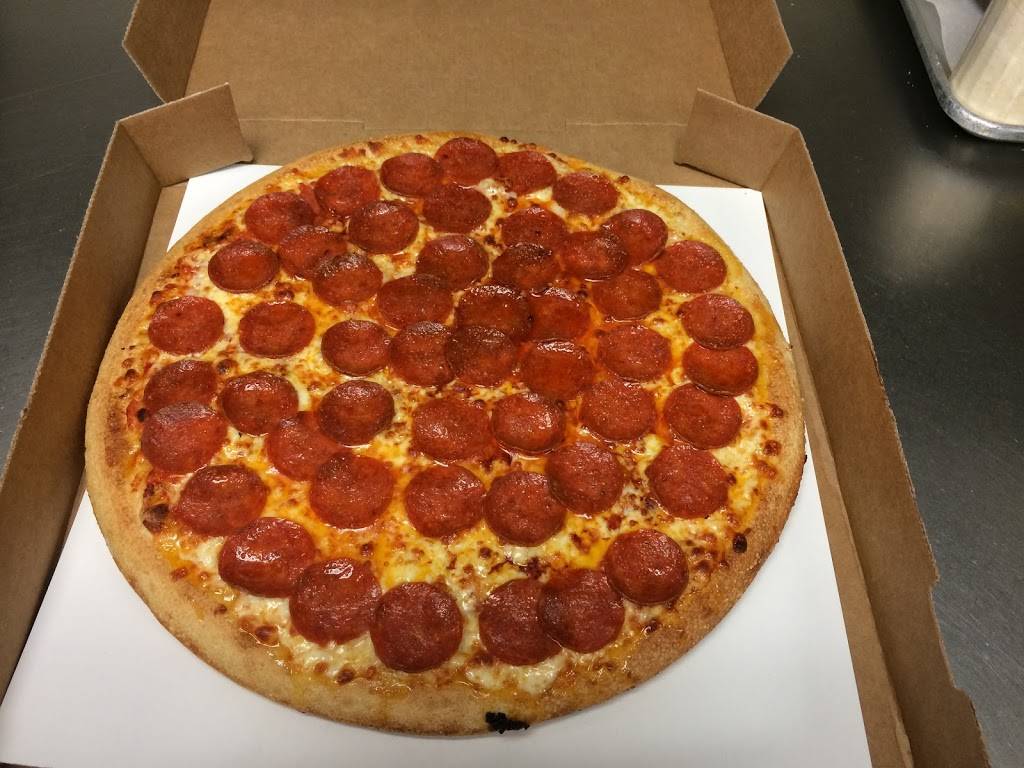 Papas Pizza and BBQ | restaurant | 7410 W Seven Mile Rd, Detroit, MI 48221, USA | 3132792222 OR +1 313-279-2222