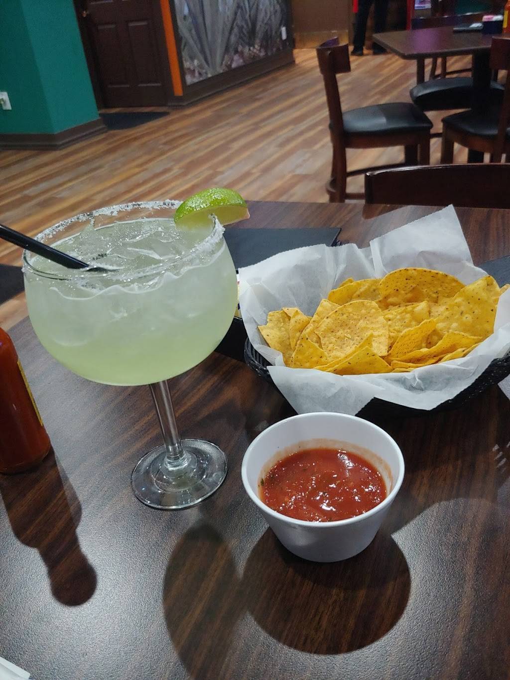 Loco Restaurant and Cantina | restaurant | 1417 Prospect St, Indianapolis, IN 46203, USA | 3173841745 OR +1 317-384-1745