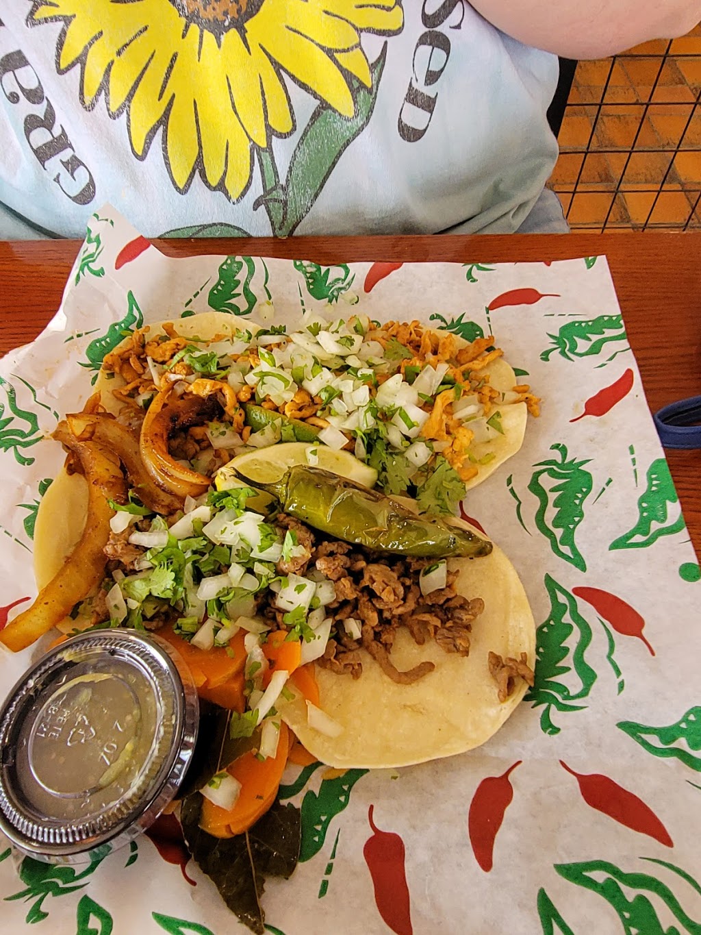 Calaca Fresh Mex | restaurant | 3202 S Sheridan Rd, Tulsa, OK 74145, USA | 9189328243 OR +1 918-932-8243