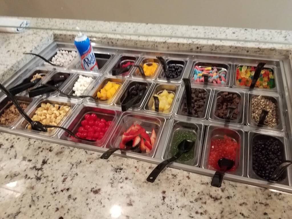 Tickle My Tongue FROYO & Hot Cobbler | restaurant | 1183 University Dr Suite 107, Burlington, NC 27215, USA | 3366036723 OR +1 336-603-6723