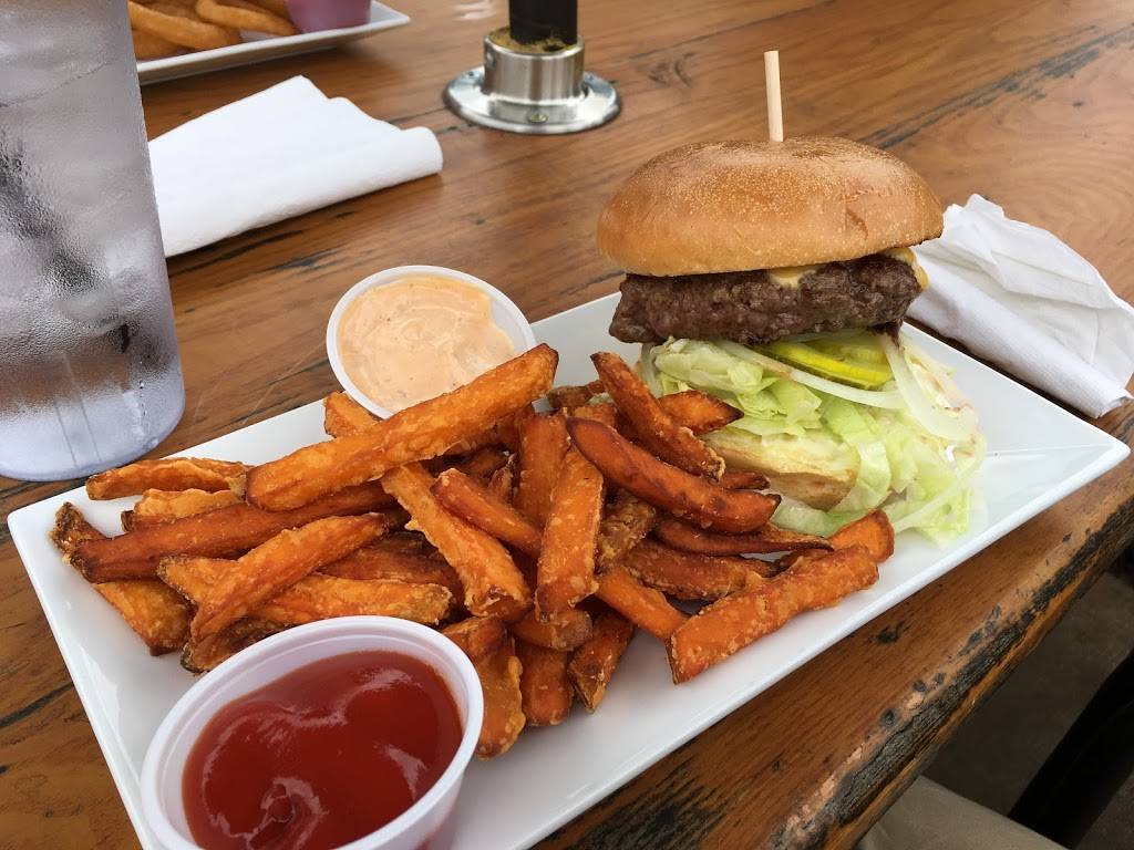 Anderson Pub & Grill | restaurant | 8060 Beechmont Ave, Cincinnati, OH 45255, USA | 5134744400 OR +1 513-474-4400