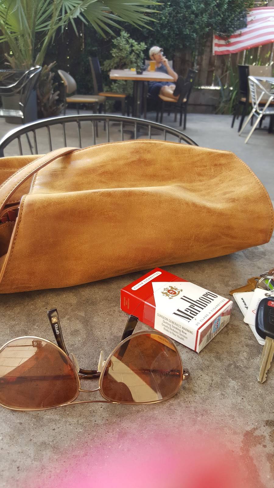 Knomad Bar | restaurant | 1213 Corona Dr, Austin, TX 78723, USA | 5126284288 OR +1 512-628-4288