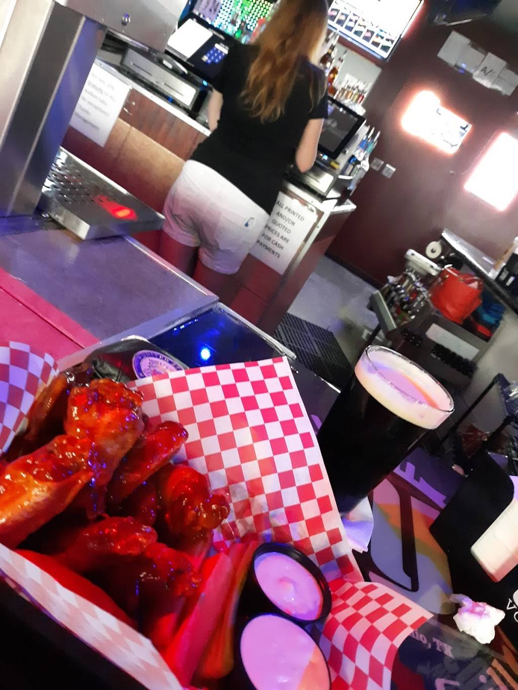 AJ’s Bar and Grill | restaurant | 12066 Starcrest Dr Suite 640, San Antonio, TX 78247, USA | 2103147394 OR +1 210-314-7394