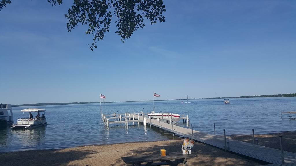 Zorbaz | restaurant | 159 Lake Ave S, Spicer, MN 56288, USA | 3207962195 OR +1 320-796-2195