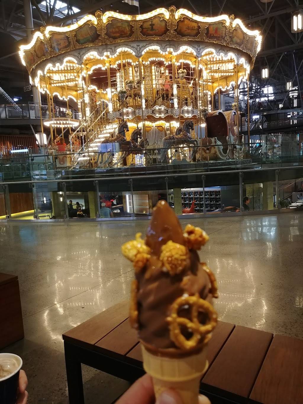 La Crémière | restaurant | Galeries de La Capitale, 5401 Boulevard des Galeries, Québec, QC G2K 1N4, Canada | 4185278056 OR +1 418-527-8056