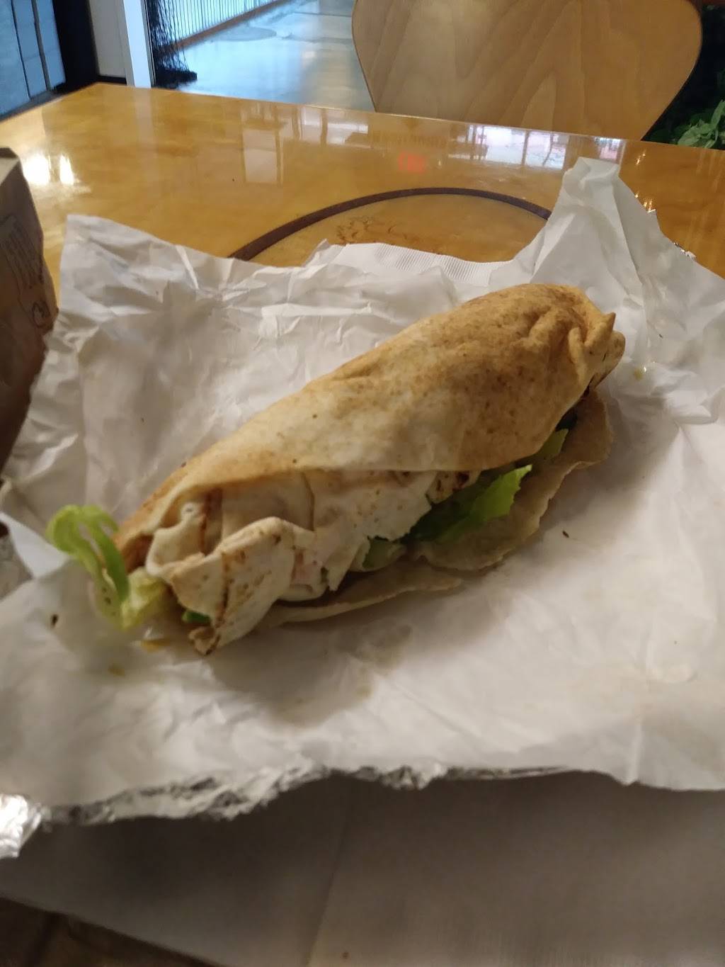 Beirut Restaurant and Grocery | restaurant | 300 E 1st St, Flint, MI 48502, USA | 8103396974 OR +1 810-339-6974