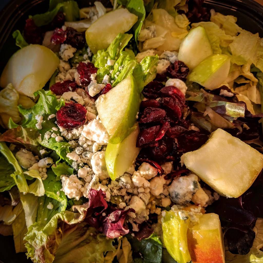 Wendys | restaurant | 505 W Central St, Franklin, MA 02038, USA | 5085203196 OR +1 508-520-3196