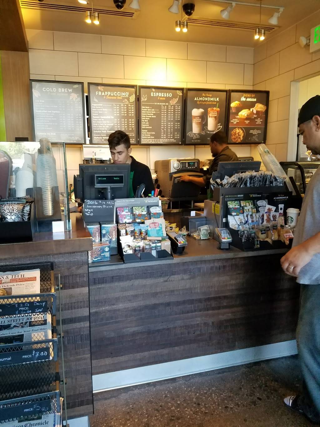 Starbucks | cafe | 176 Gateway Blvd, South San Francisco, CA 94080, USA | 6508663904 OR +1 650-866-3904