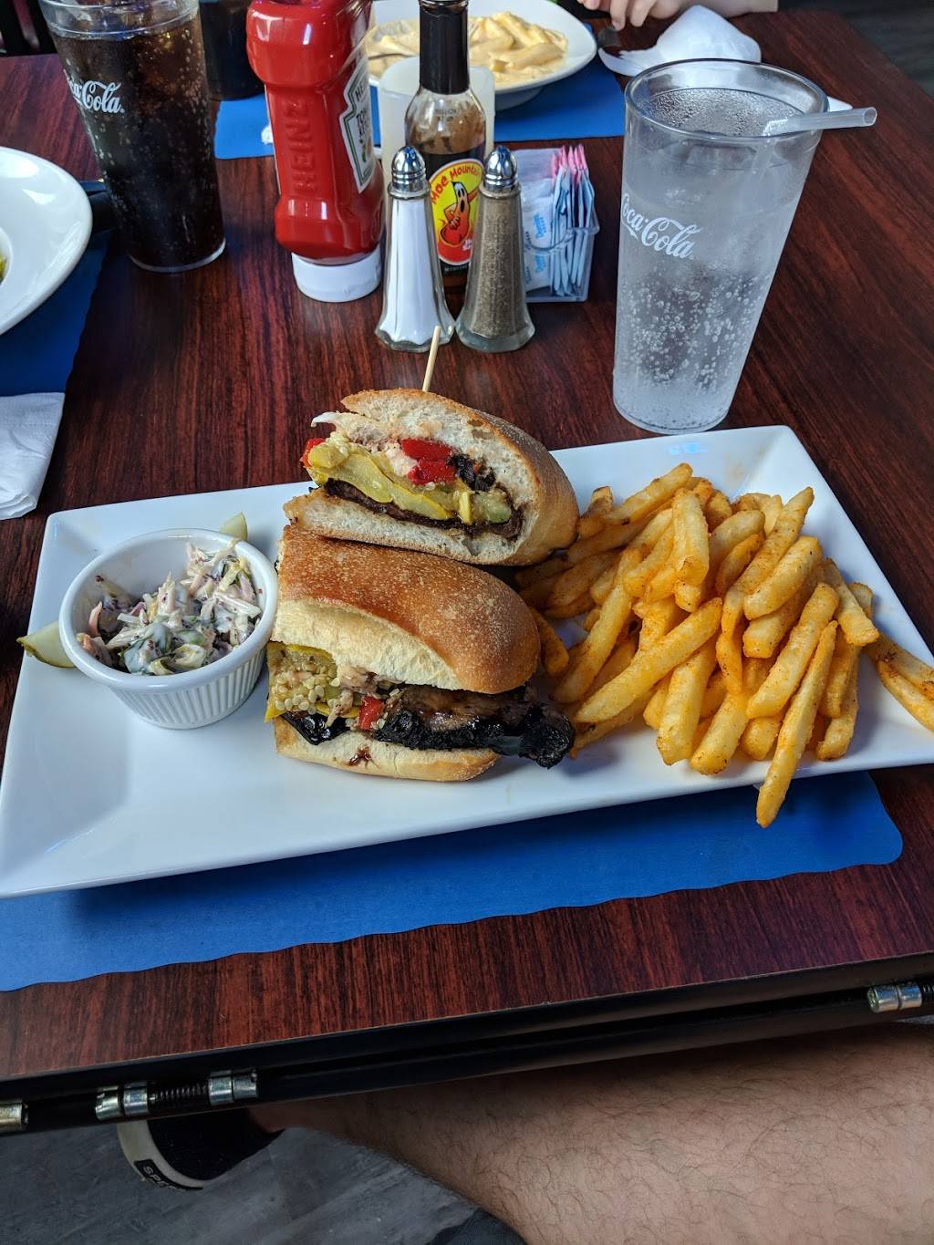 Fox Island Cafe | restaurant | 1934A Greenwood Lake Turnpike, Hewitt, NJ 07421, USA | 9735066640 OR +1 973-506-6640