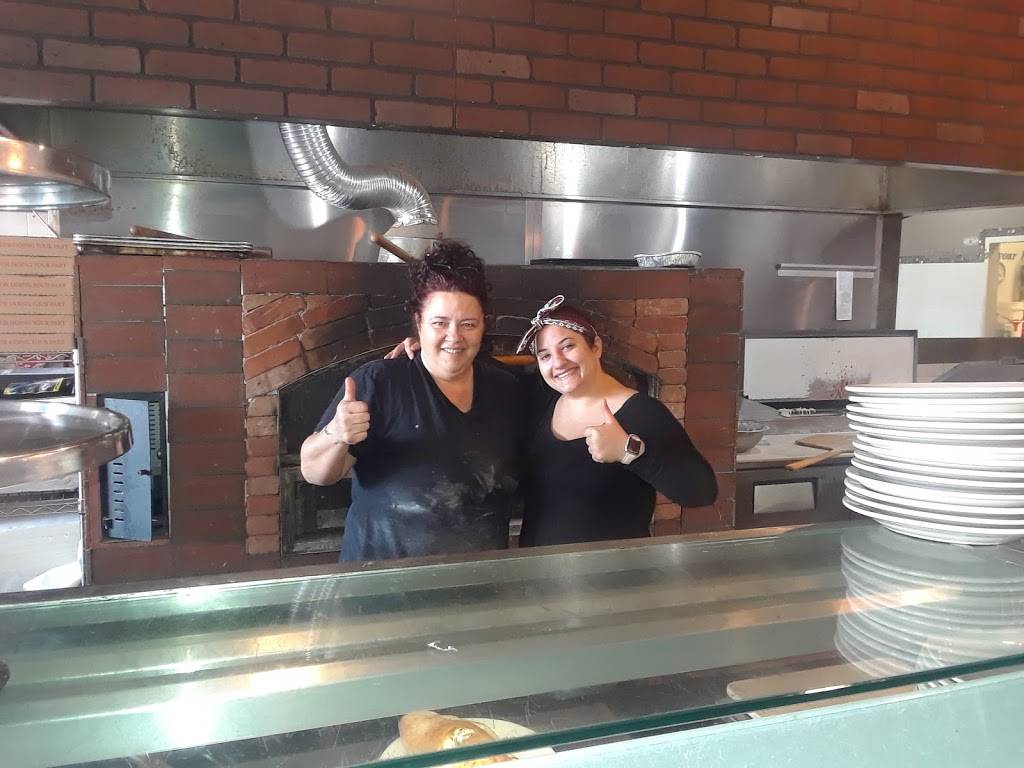 Amore Brick Oven Pizza | meal takeaway | 23111 Fashion Dr, Estero, FL 33928, USA | 2399924500 OR +1 239-992-4500