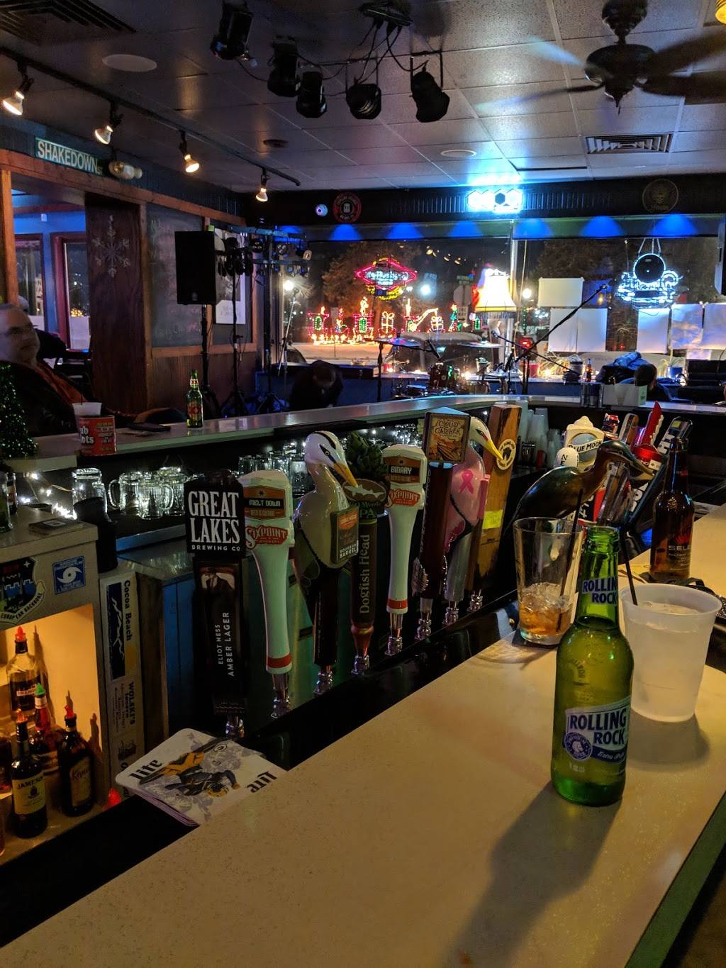 Hollyrocks, LLC | restaurant | 114 2nd St N, Wisconsin Rapids, WI 54494, USA | 7154232619 OR +1 715-423-2619