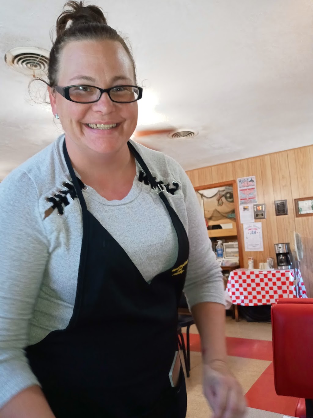 Catfish Hut | restaurant | 12983 TX-63, Jasper, TX 75951, USA | 4093848017 OR +1 409-384-8017