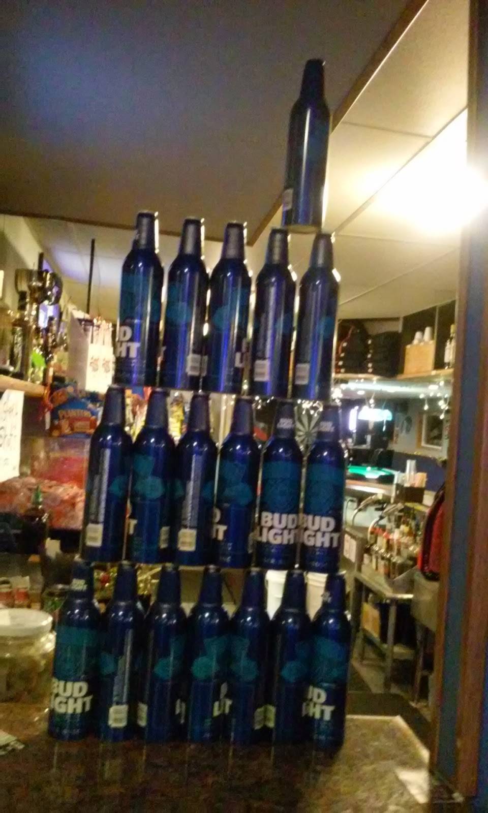 MDs Downtown Bar & Grill | restaurant | 351 1st St, Roscoe, MN 56371, USA | 3205975353 OR +1 320-597-5353