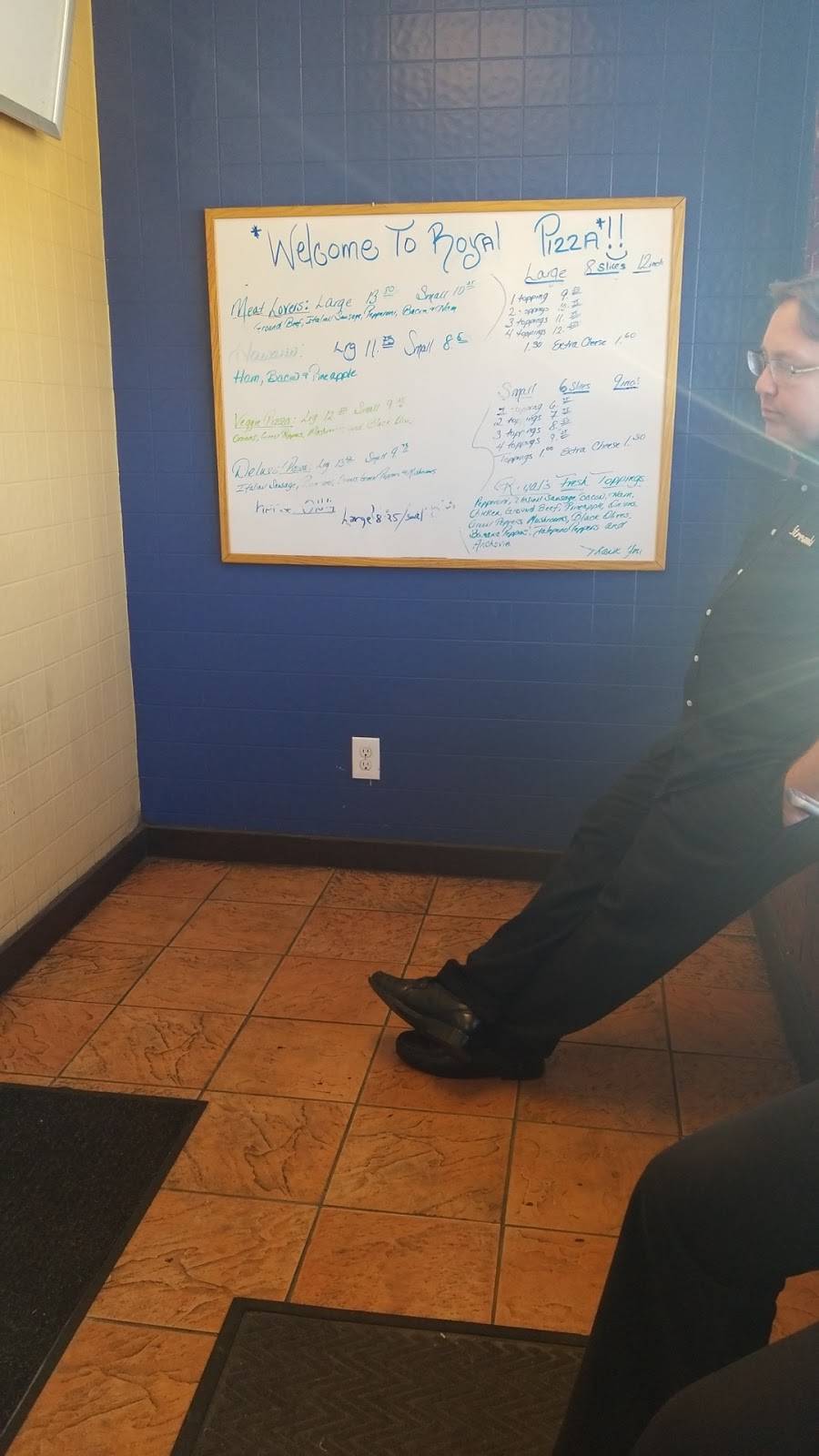 Royal Pizza | restaurant | 7604 St Clair Ave, Cleveland, OH 44103, USA | 2164312211 OR +1 216-431-2211