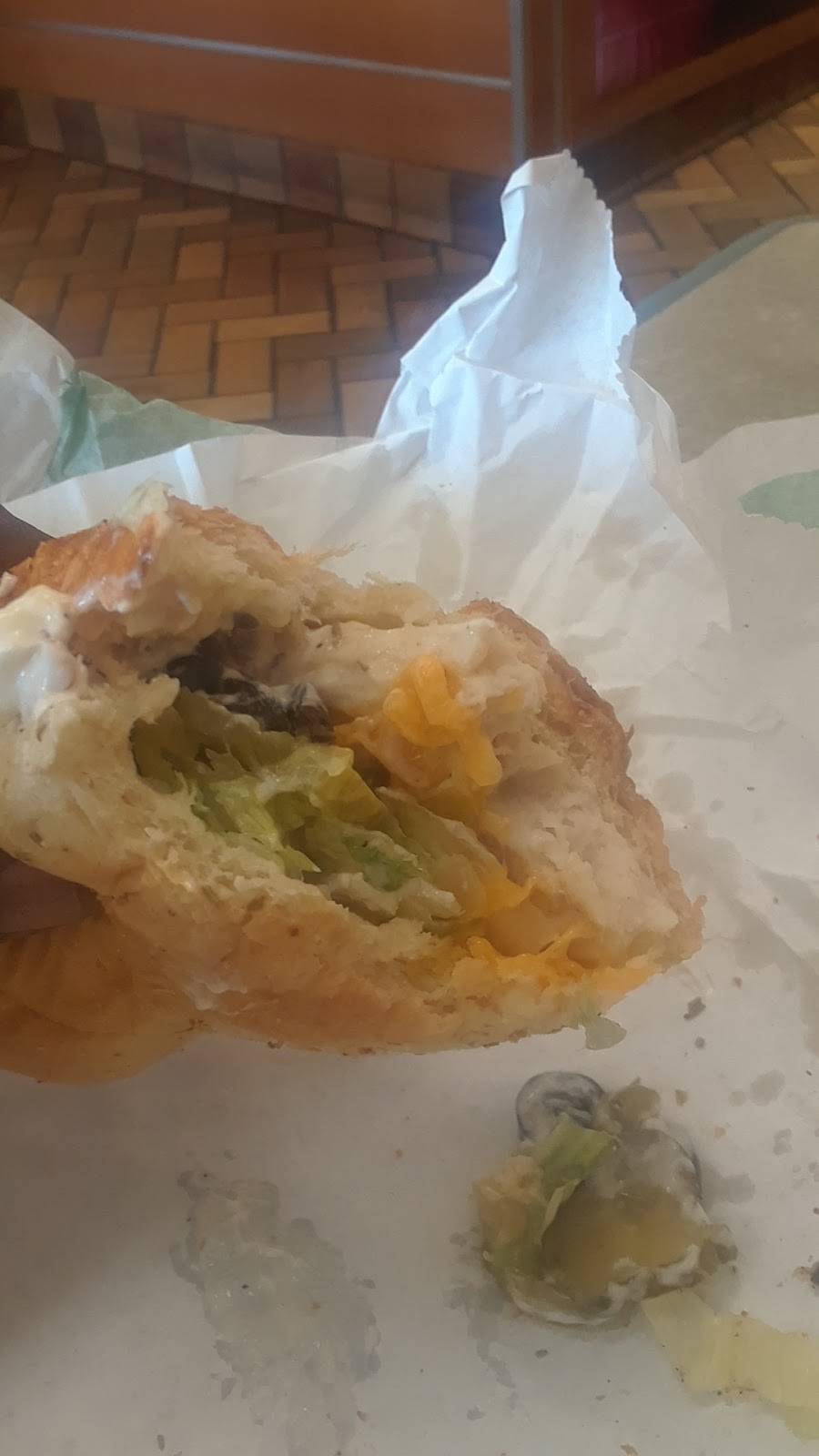 Subway | restaurant | 655 W Illinois Ave, Dallas, TX 75224, USA | 2149417827 OR +1 214-941-7827