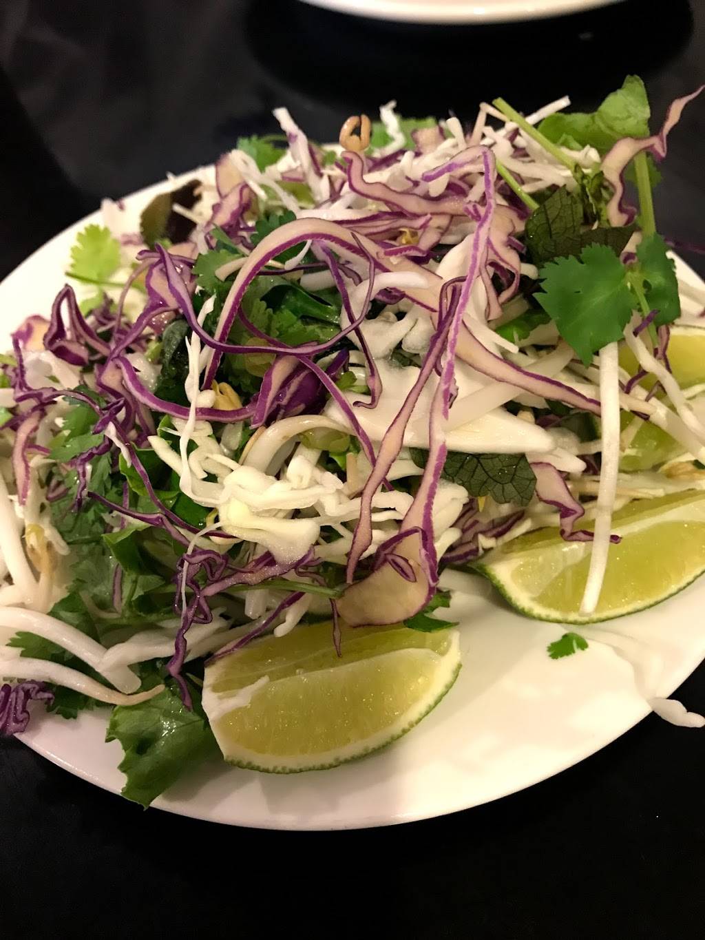 Cafe Hoang | restaurant | 1020 W Argyle St, Chicago, IL 60640, USA | 7738789943 OR +1 773-878-9943