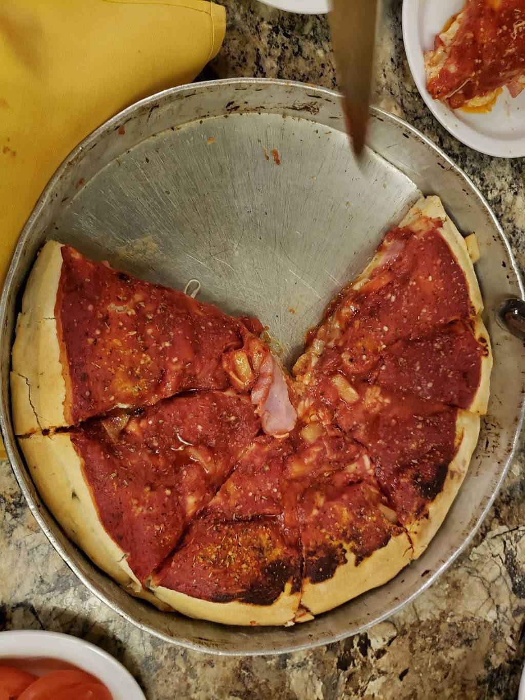 Geppettos Italian Restaurant | restaurant | 616 Lancaster Dr NE, Salem, OR 97301, USA | 5033781271 OR +1 503-378-1271